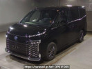 Toyota Voxy ZWR95W