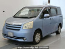 Toyota Noah ZRR75G