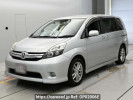 Toyota Isis ZGM11W