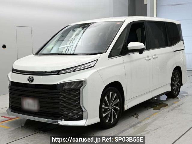Buy Used 2023 Toyota Voxy MZRA90W (SP03B55E) - Carused.jp