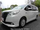 Toyota Noah ZWR80G