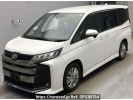 Toyota Noah MZRA90W