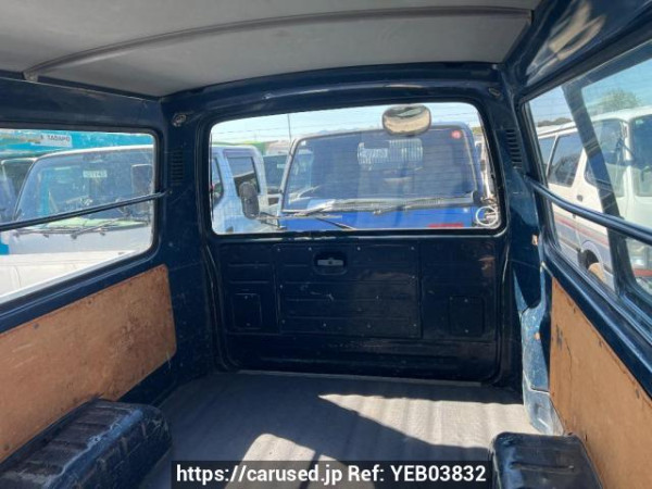 Used 2002 AT toyota hiace-van RZH112V Image[5]