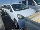 Daihatsu Mira e:S LA300S