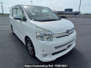 Toyota Voxy ZRR70W