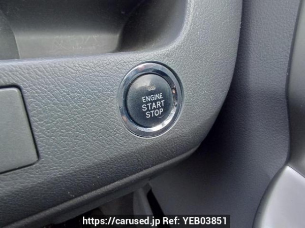 Used 2010 AT toyota voxy ZRR70W Image[27]
