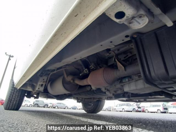 Used 2005 AT toyota hiace-van KDH205K Image[34]