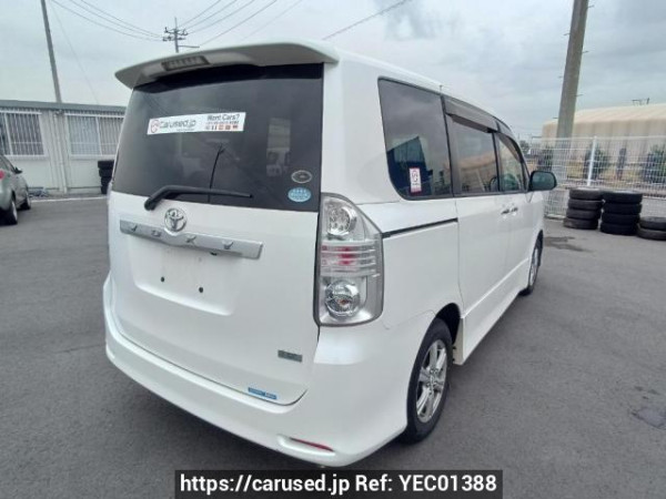 Used 2010 AT toyota voxy ZRR70W Image[6]
