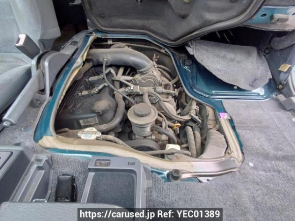 Used 2004 AT toyota regiusace-van TRH122K Image[8]