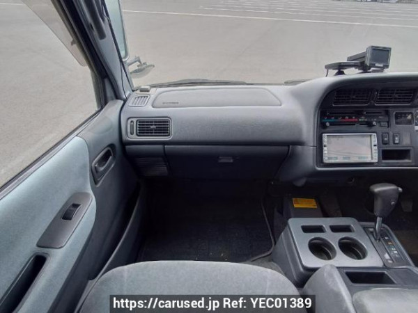 Used 2004 AT toyota regiusace-van TRH122K Image[17]
