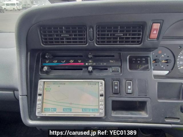 Used 2004 AT toyota regiusace-van TRH122K Image[21]