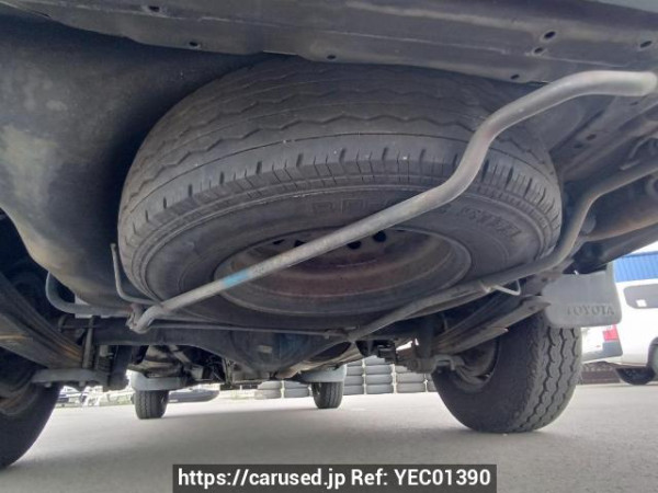 Used 2004 AT toyota hiace-van TRH112V Image[40]