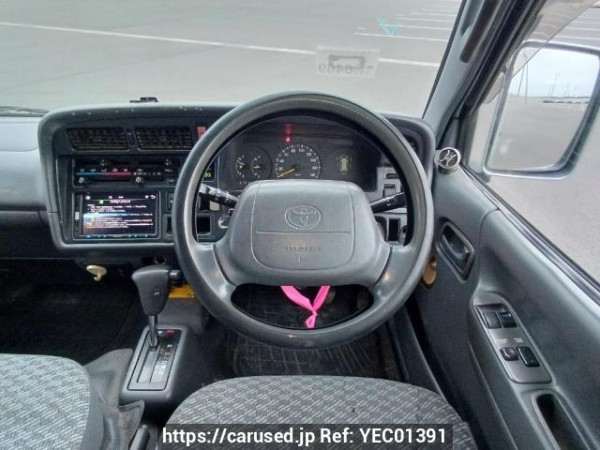 Used 2004 AT toyota hiace-van TRH112V Image[19]