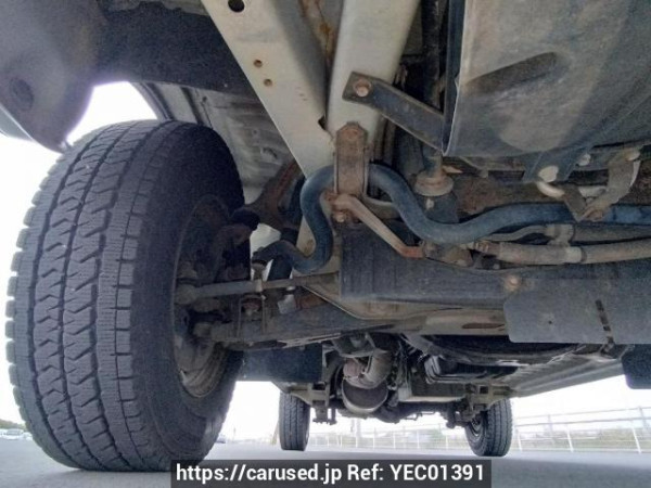 Used 2004 AT toyota hiace-van TRH112V Image[31]