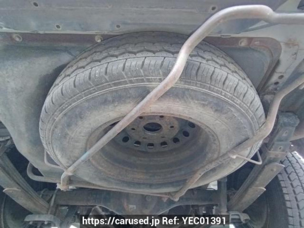 Used 2004 AT toyota hiace-van TRH112V Image[40]