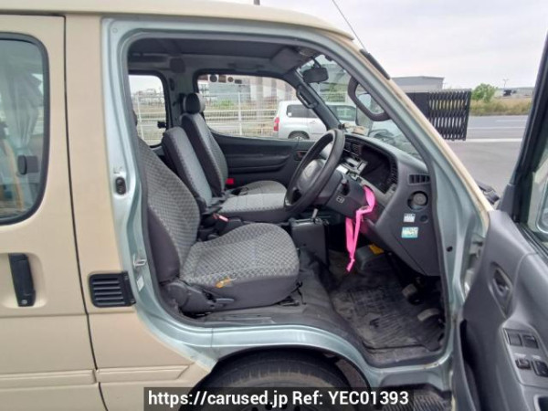 Used 2004 AT toyota hiace-van TRH102V Image[11]
