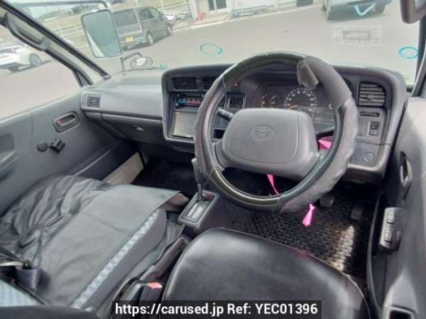 Used 2003 AT toyota hiace-van TRH112V Image[17]
