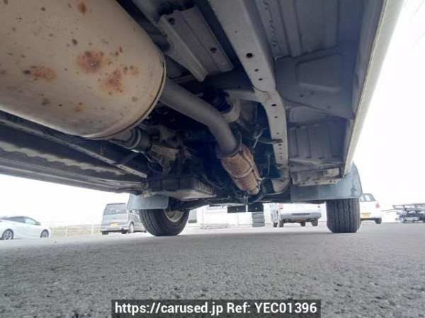 Used 2003 AT toyota hiace-van TRH112V Image[33]