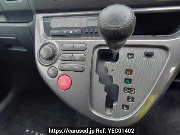 Used 2005 AT toyota wish ZNE10G Image[21]