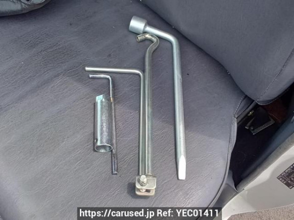 Used 2005 AT toyota townace-van KR42V Image[41]