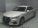 Toyota Crown Hybrid AWS211