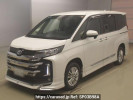 Toyota Noah ZWR95W