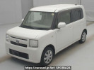 Toyota Pixis Space L585A