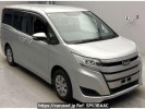 Toyota Noah ZRR80G