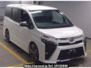 Toyota Voxy ZRR80W