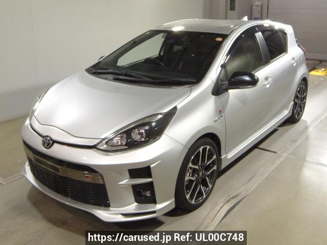 Buy Used 2021 Toyota Aqua NHP10 (UL00C748) - Carused.jp