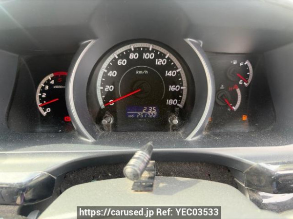 Used 2006 AT toyota regiusace-van KDH205V Image[13]