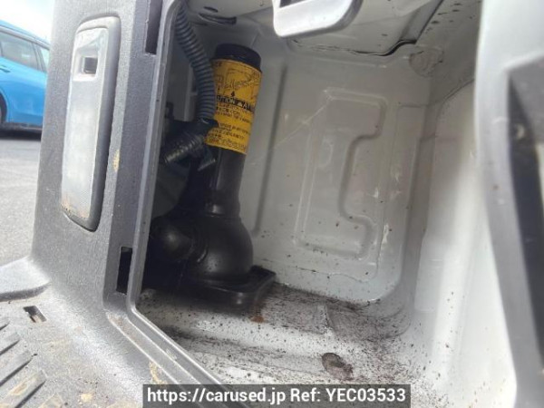 Used 2006 AT toyota regiusace-van KDH205V Image[16]