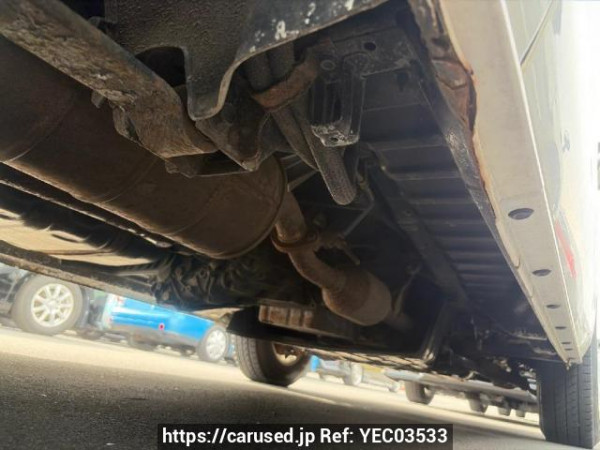 Used 2006 AT toyota regiusace-van KDH205V Image[25]