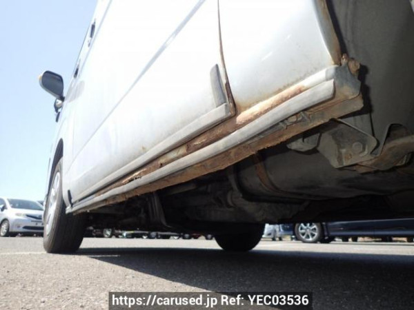Used 2006 AT toyota hiace-van KDH205V Image[36]
