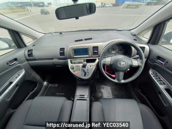 Used 2003 AT toyota wish ZNE10G Image[18]
