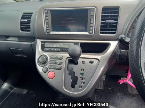 Used 2003 AT toyota wish ZNE10G Image[23]