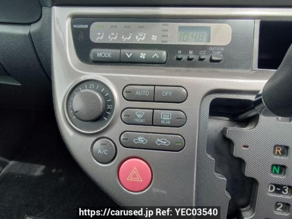 Used 2003 AT toyota wish ZNE10G Image[25]