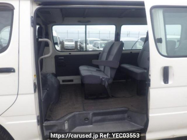Used 2001 AT toyota hiace-wagon RZH111G Image[13]