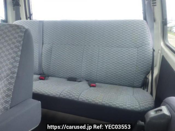 Used 2001 AT toyota hiace-wagon RZH111G Image[16]
