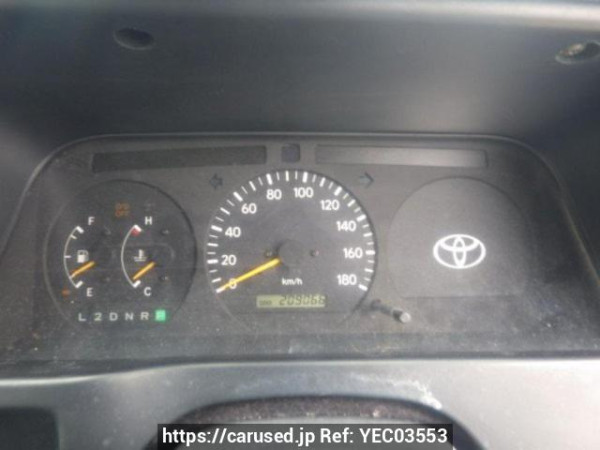 Used 2001 AT toyota hiace-wagon RZH111G Image[22]