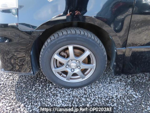 Used 2010 AT toyota noah ZRR70W Image[29]
