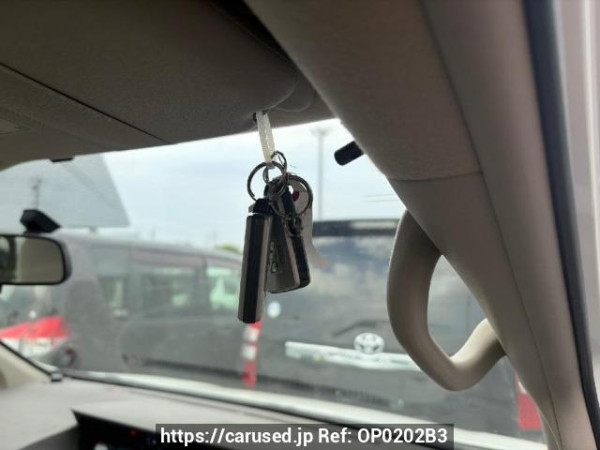 Used 2010 AT toyota noah ZRR70G Image[23]
