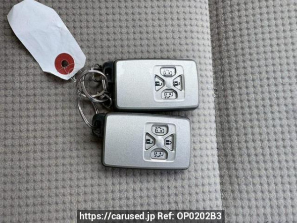 Used 2010 AT toyota noah ZRR70G Image[30]