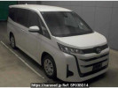 Toyota Noah MZRA90W