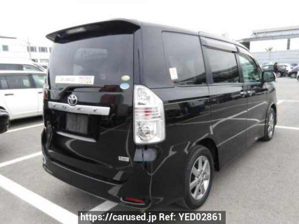 Used 2010 AT toyota voxy ZRR70W Image[5]
