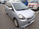 Daihatsu Mira e:S LA300S