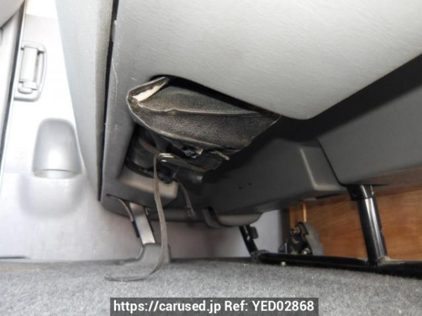 Used 2006 AT toyota regiusace-van KDH200V Image[44]
