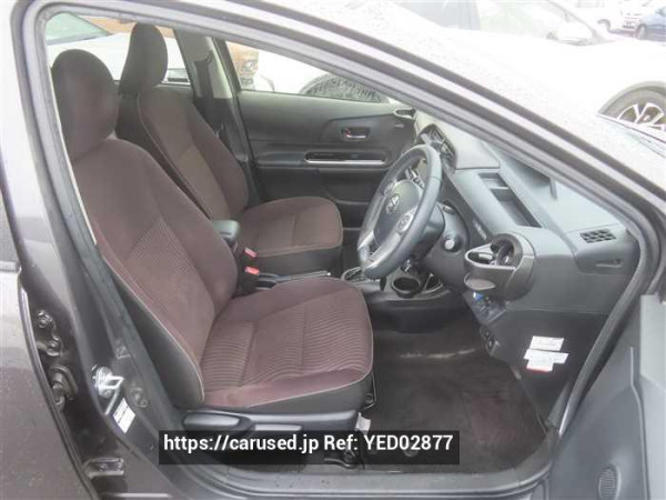 Used 2017 CVT toyota aqua NHP10 Image[18]