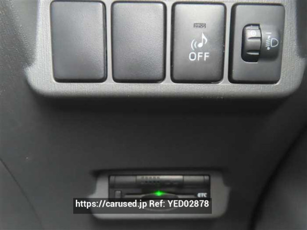 Used 2013 CVT toyota prius-alpha ZVW41 Image[15]