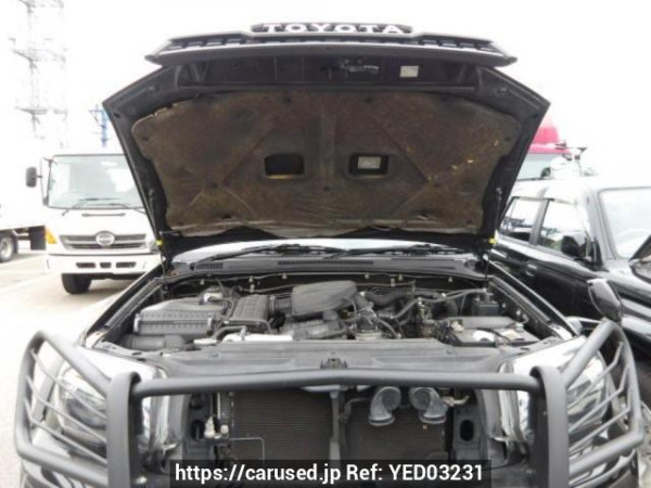 Used 2005 AT toyota hilux-surf TRN215W Image[7]
